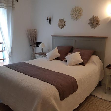 Les Chambres Manon - Piscine, Spa, Tennis Belcodene Eksteriør bilde
