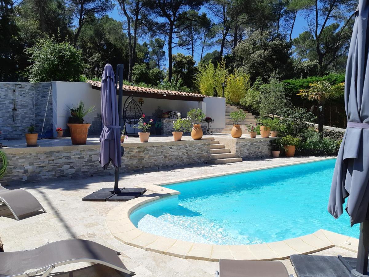 Les Chambres Manon - Piscine, Spa, Tennis Belcodene Eksteriør bilde