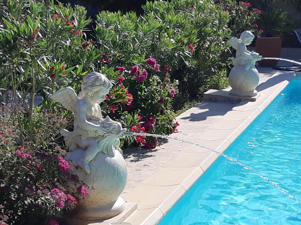 Les Chambres Manon - Piscine, Spa, Tennis Belcodene Eksteriør bilde