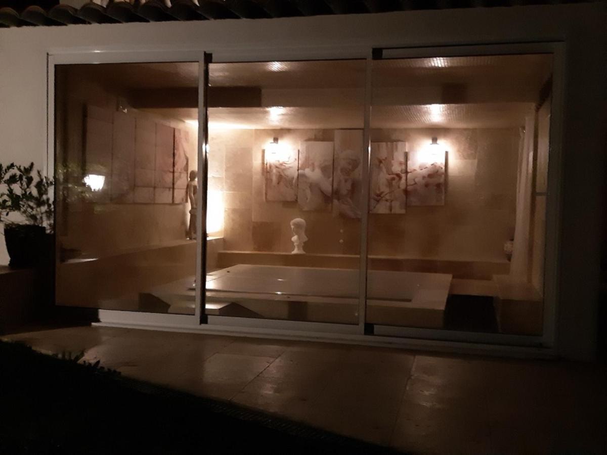 Les Chambres Manon - Piscine, Spa, Tennis Belcodene Eksteriør bilde