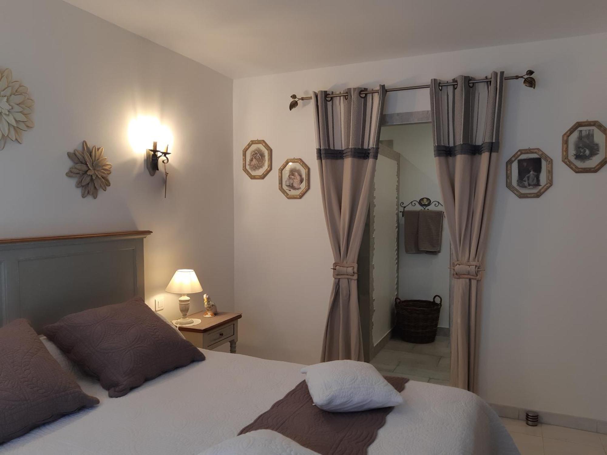 Les Chambres Manon - Piscine, Spa, Tennis Belcodene Eksteriør bilde